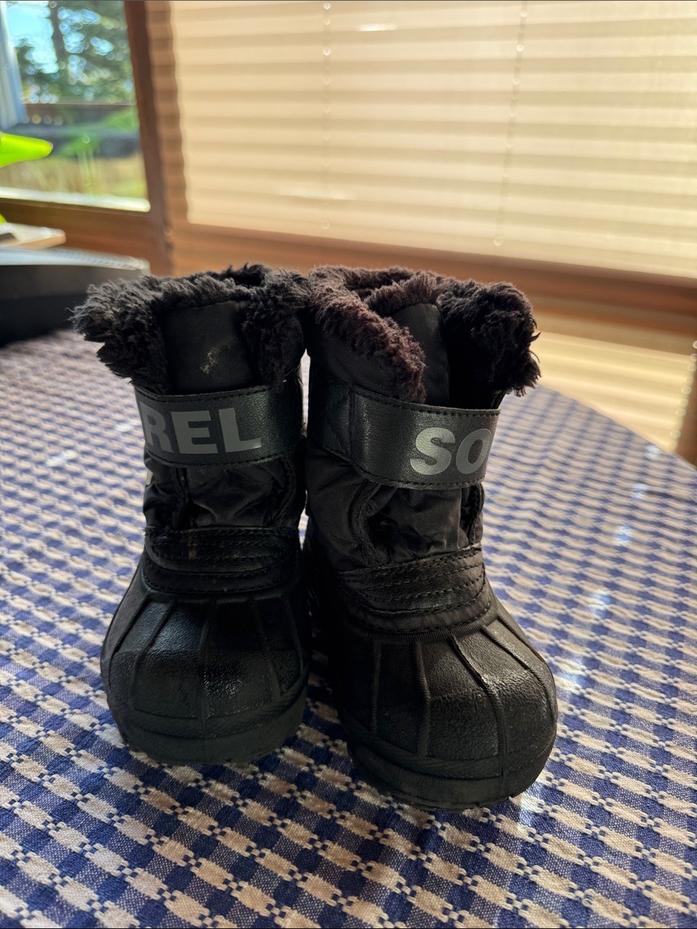Sorel Black Kids Cozy Fur-Lined Winter Boots